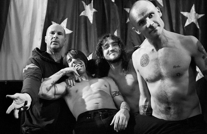 Red Hot Chili Peppers Play Halloween Concert at Chad Smith’s Kids School: Watch